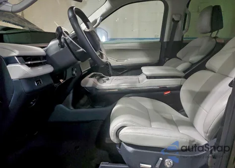 2025 Lincoln Navigator L Reserve z USA, uszkodzony, nr VIN 5LMJJ3LG9SEL08553